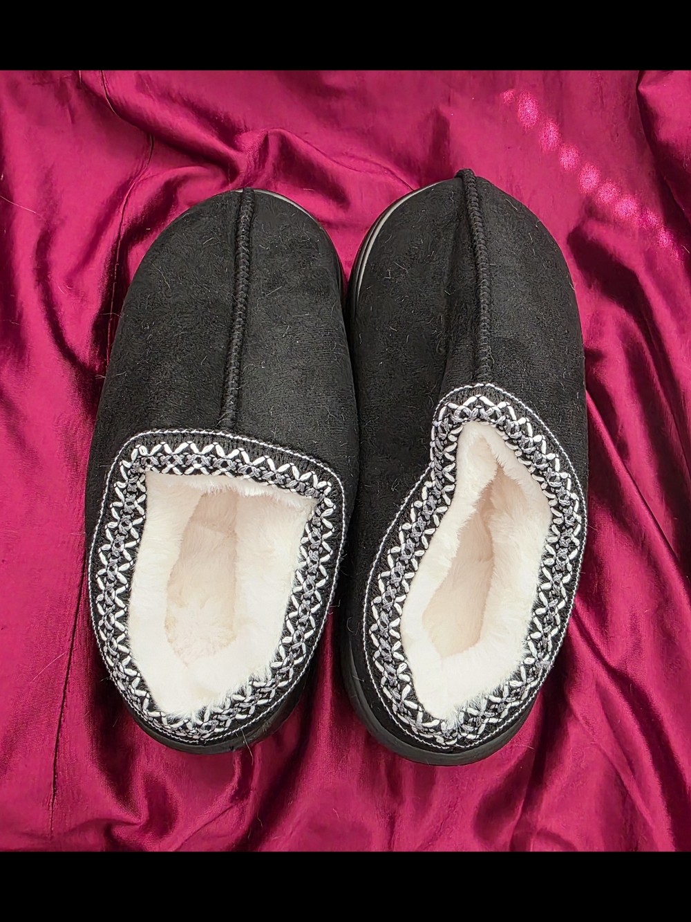 NWT- Home Size 44-45 Black Faux-Suede Fleece-Lined Unisex  Slippers